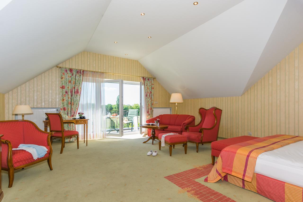 Lohmann'S Romantik Hotel Gravenberg ランゲンフェルト エクステリア 写真