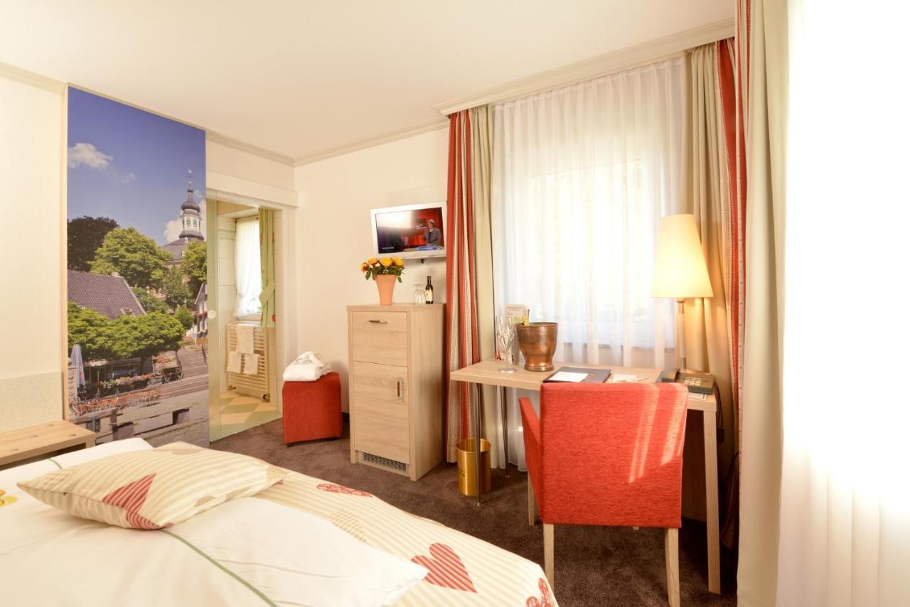 Lohmann'S Romantik Hotel Gravenberg ランゲンフェルト エクステリア 写真